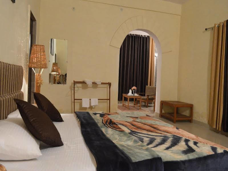 Mogli Resort Kanha Luaran gambar