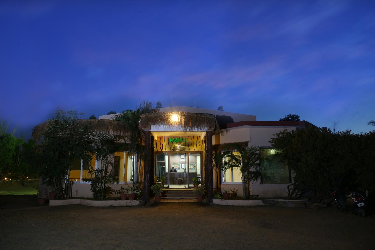 Mogli Resort Kanha Luaran gambar