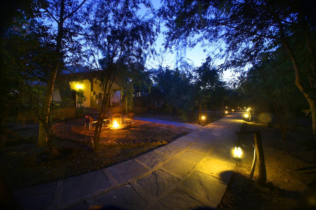 Mogli Resort Kanha Luaran gambar