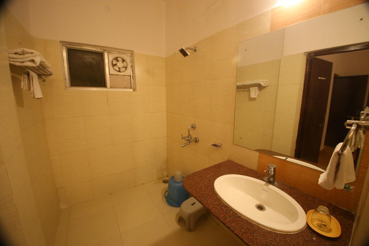 Mogli Resort Kanha Luaran gambar
