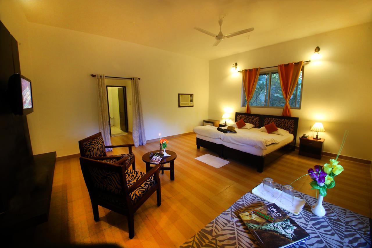 Mogli Resort Kanha Luaran gambar