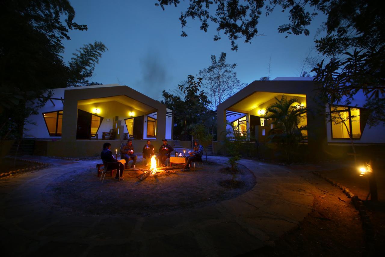 Mogli Resort Kanha Luaran gambar